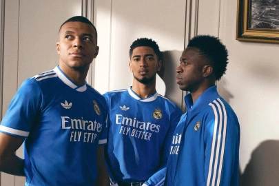 card Il nuovo terzo kit del Real Madrid 25/26
