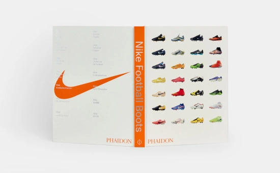card Da Ronaldo a Mbappé: gli scarpini Nike che hanno cambiato il mondo del calcio