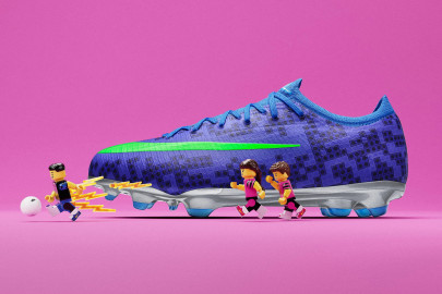 Nike x LEGO